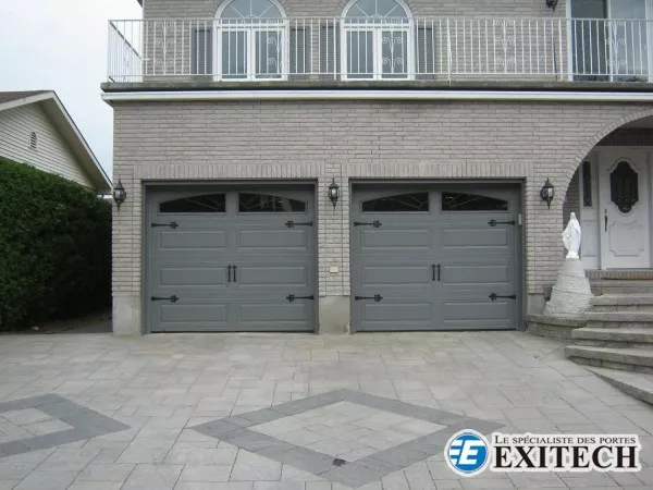 2 portes de garage avec quincaillerie